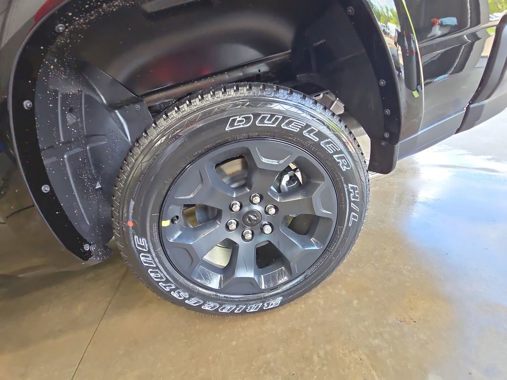 New 2026 RAM 1500 4x4 Crew Cab image 34