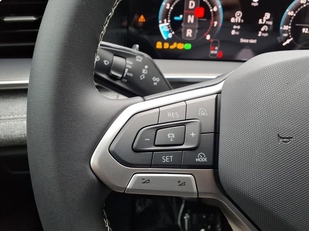 New 2026 Volkswagen Tiguan S AWD/4WD image 18