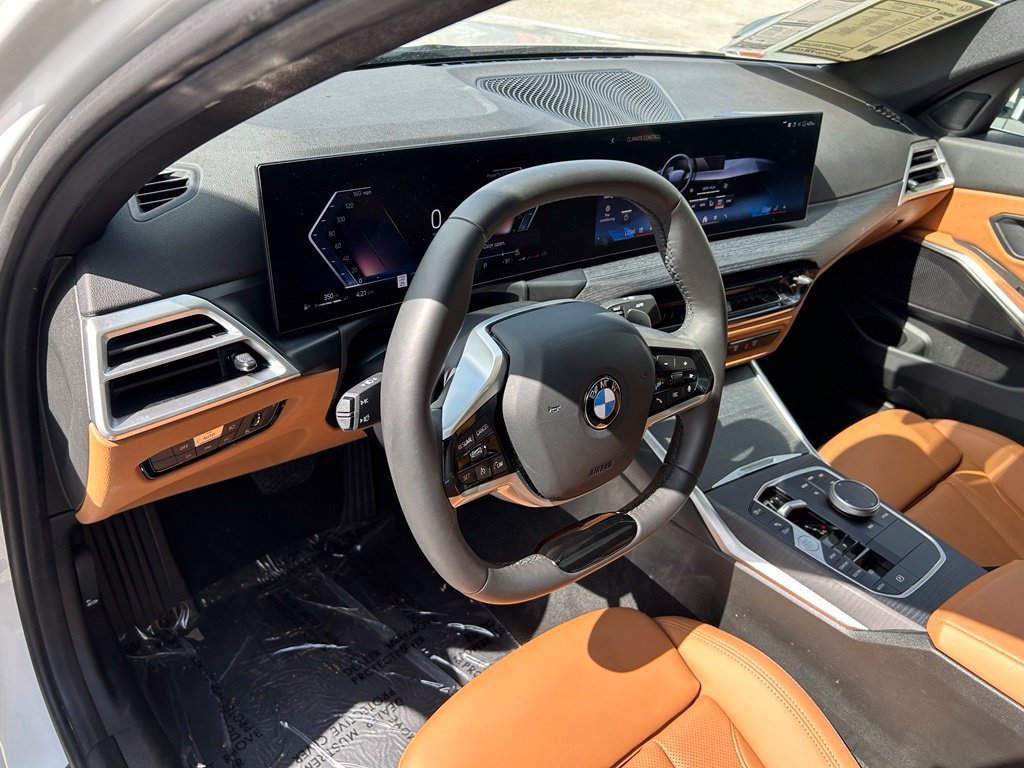Used 2026 BMW 330i xDrive Sedan AWD/4WD image 22