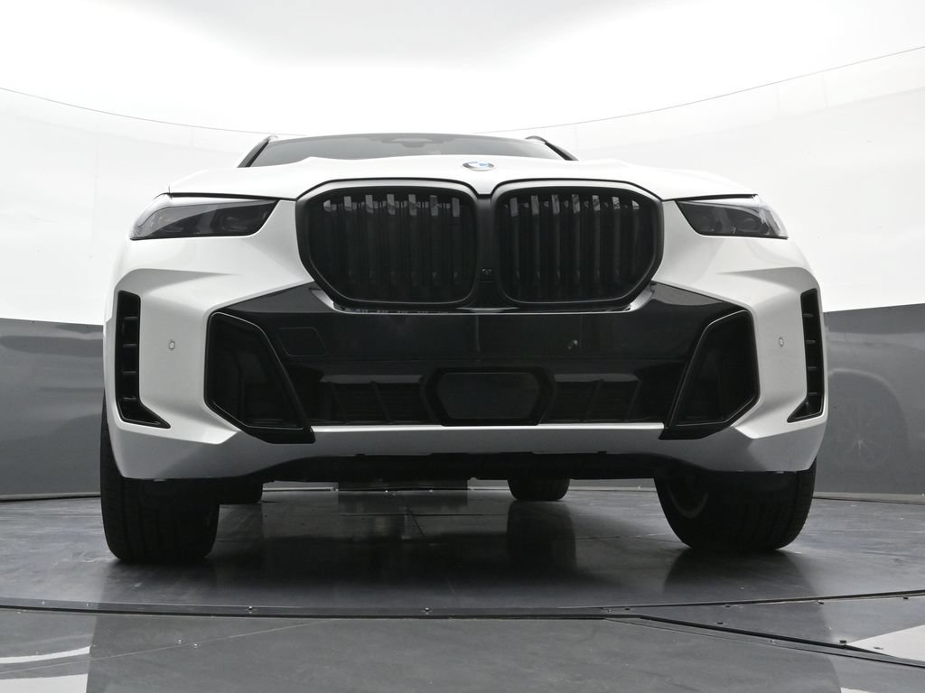 New 2026 BMW X5 xDrive40i w/ M Sport Package AWD/4WD image 23
