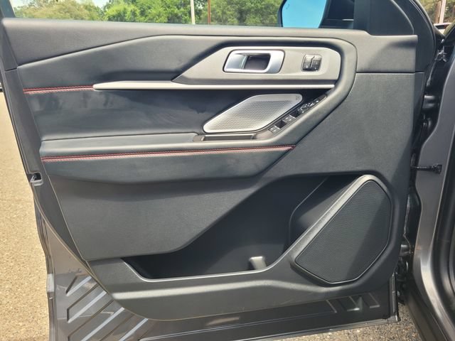 Certified 2025 Ford Explorer ST w/ Sun And Sound Package AWD/4WD image 16