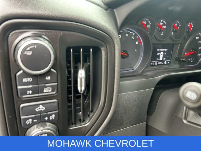 Certified 2022 Chevrolet Silverado 1500 Custom AWD/4WD image 10