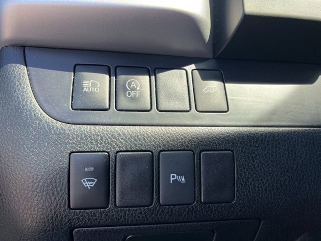 Used 2019 Toyota Highlander Limited image 10