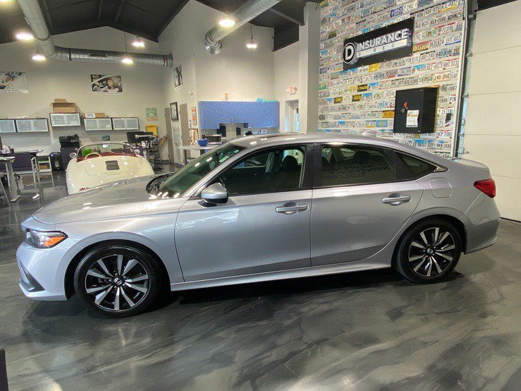 Used 2022 Honda Civic EX image 4
