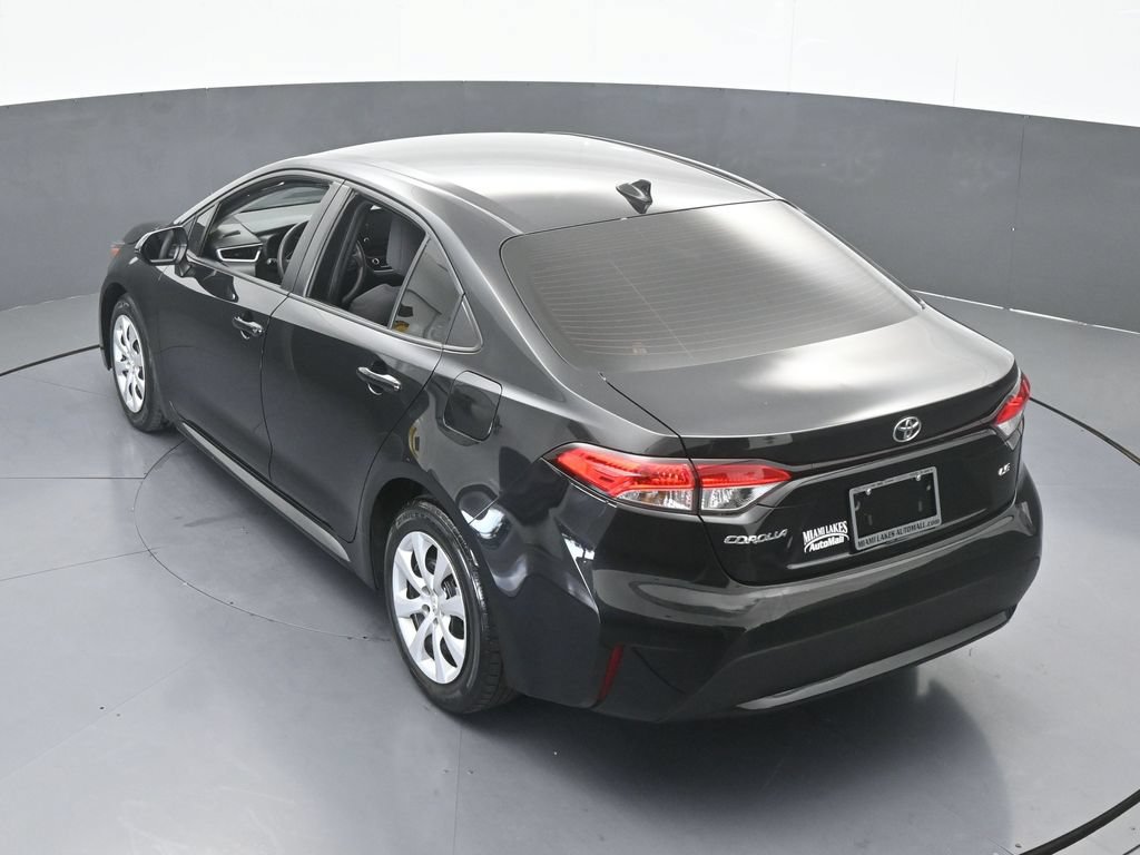 Used 2022 Toyota Corolla LE FWD image 44