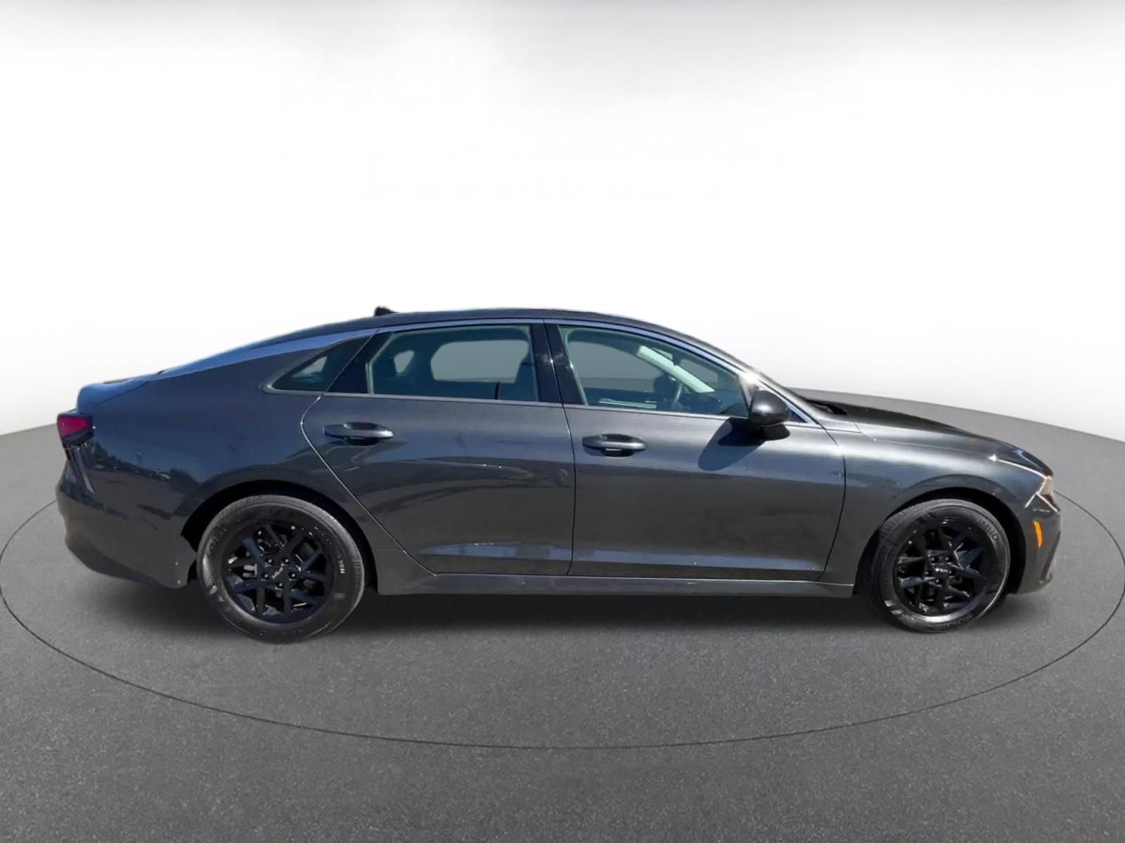 Used 2025 Kia K5 LXS image 16