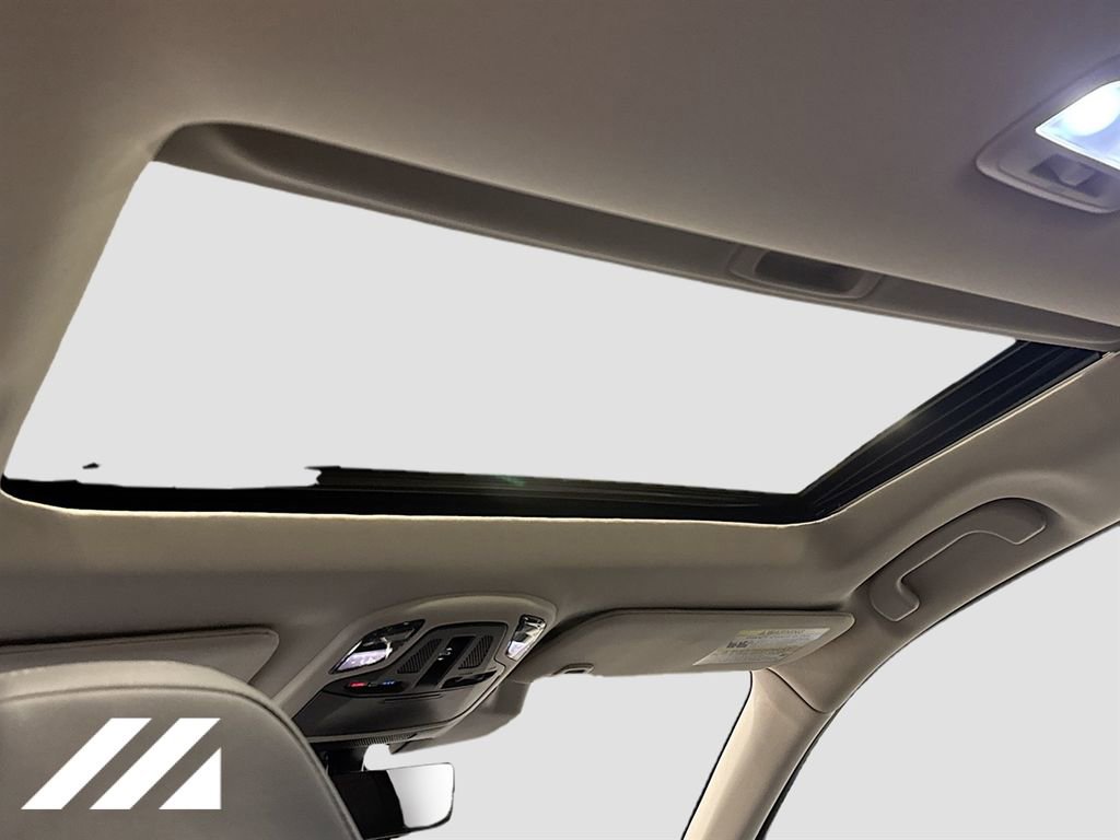 Used 2023 Subaru Outback Touring XT image 25