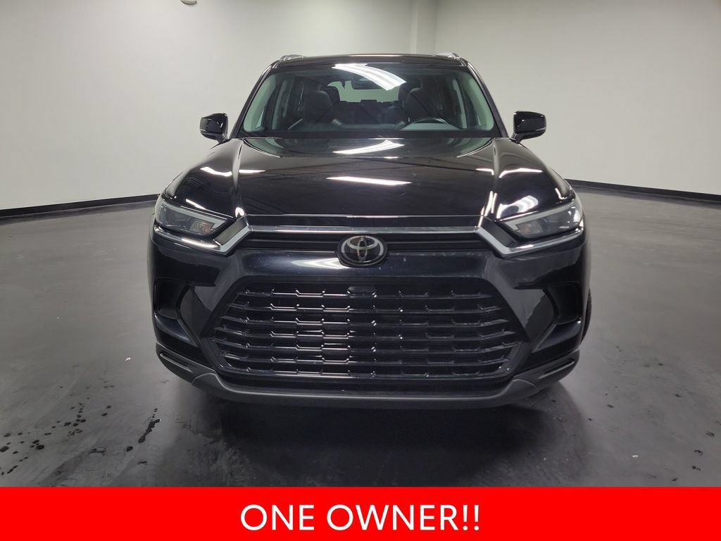 Used 2024 Toyota Grand Highlander AWD image 3