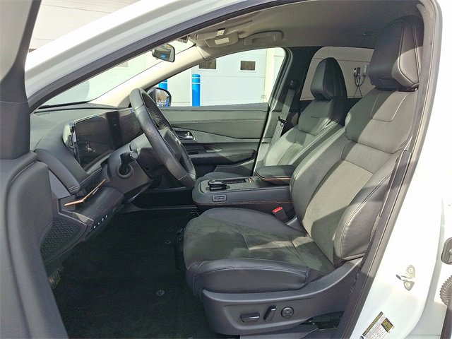 Used 2024 Nissan Ariya ENGAGE image 14