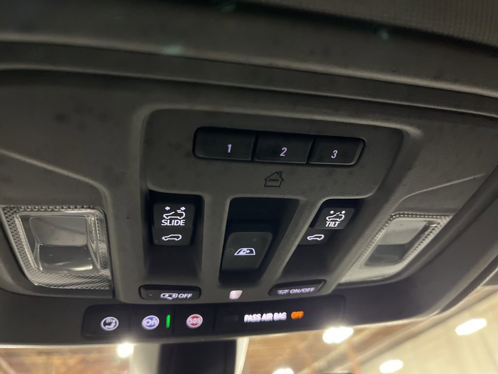 Certified 2019 Chevrolet Silverado 1500 LTZ w/ LTZ Plus Package image 17