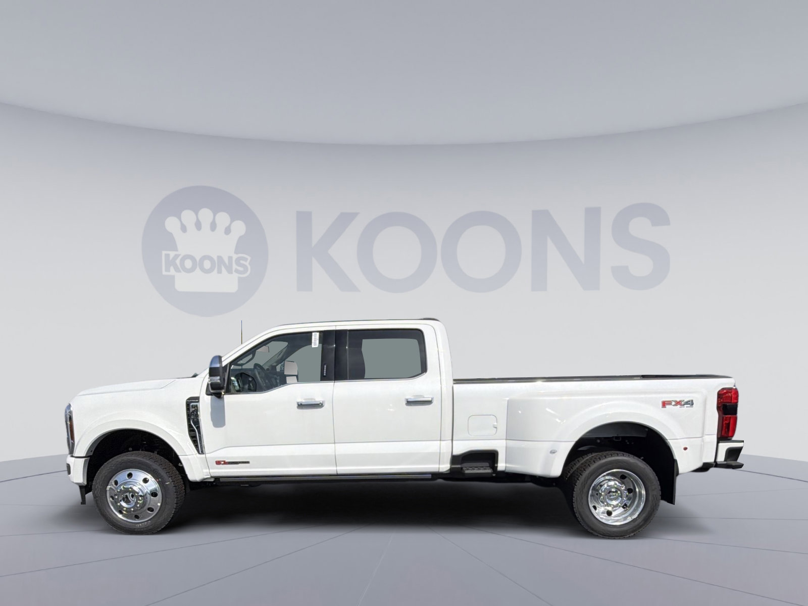 New 2026 Ford F450 Platinum w/ Platinum Plus Package image 2