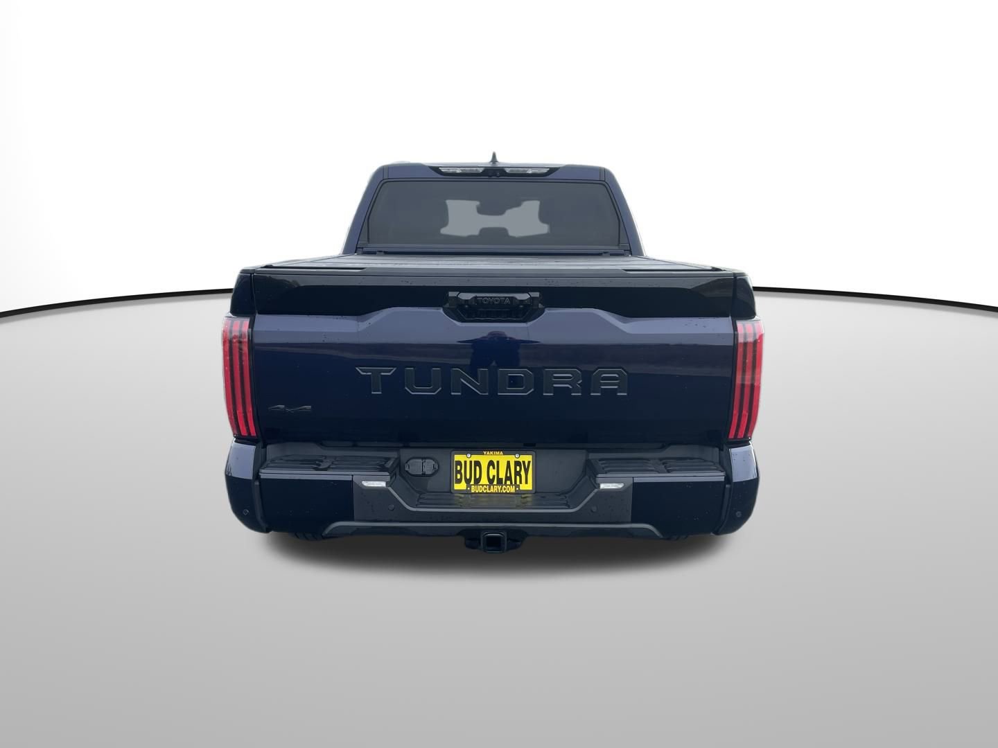 Used 2023 Toyota Tundra Platinum image 5