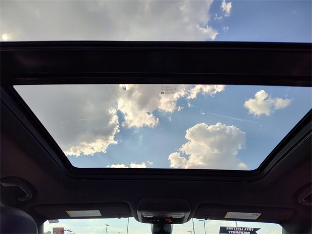 Used 2020 Cadillac XT6 Premium Luxury image 25