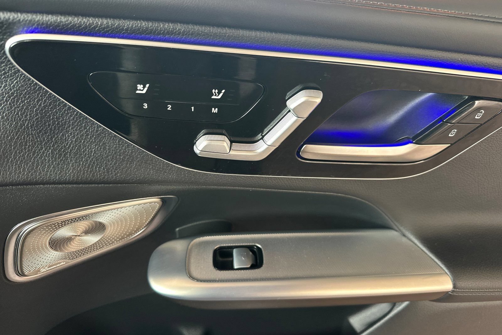 Certified 2023 Mercedes-Benz GLC 300 4MATIC image 25