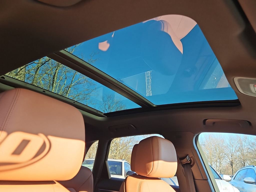 Used 2020 Audi Q3 2.0T Premium image 20