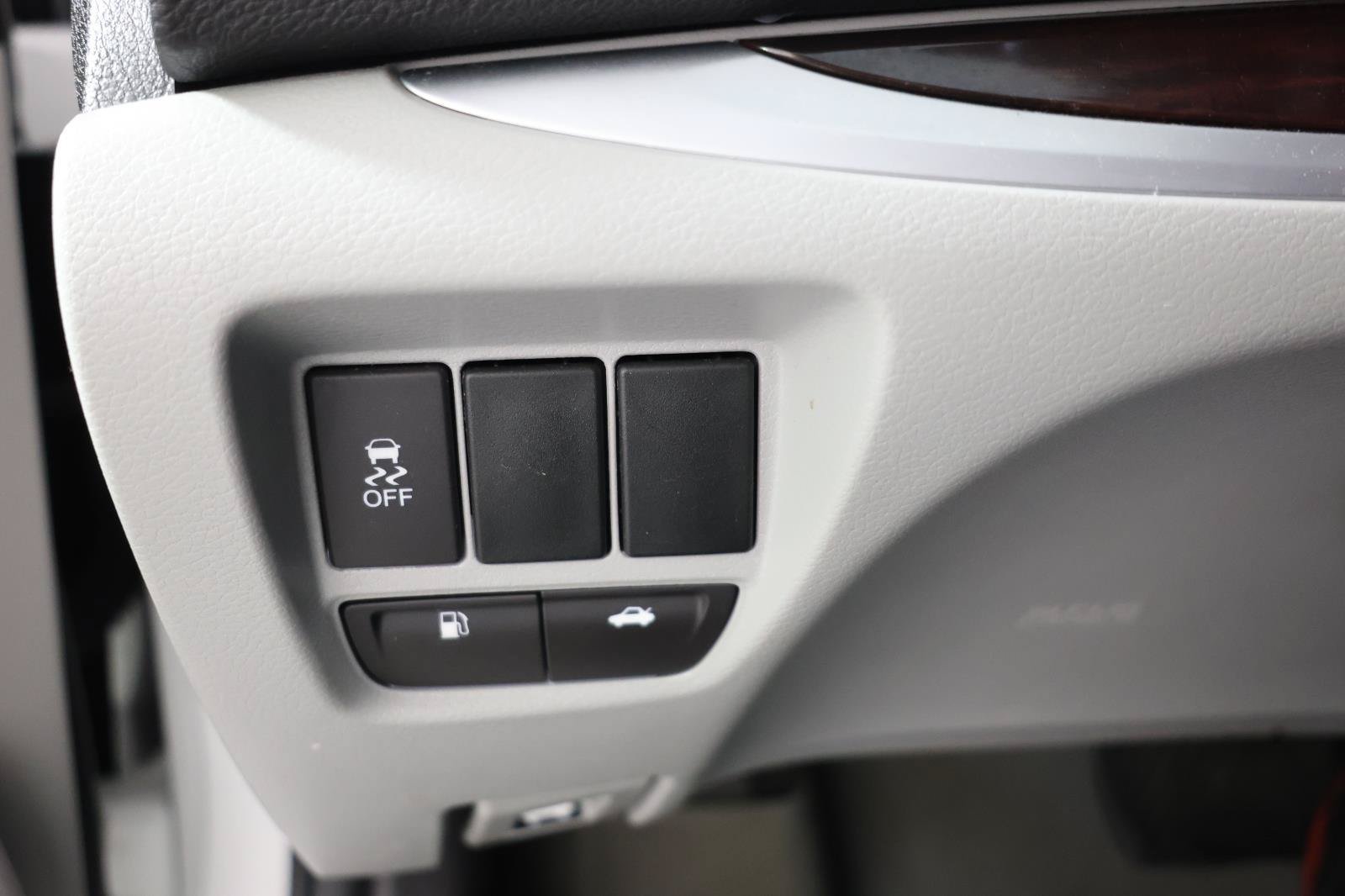 Used 2016 Acura TLX FWD image 23