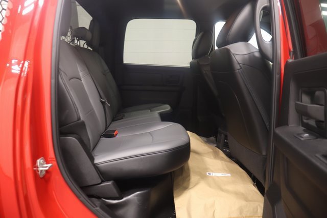 Used 2024 RAM 3500 Tradesman image 16