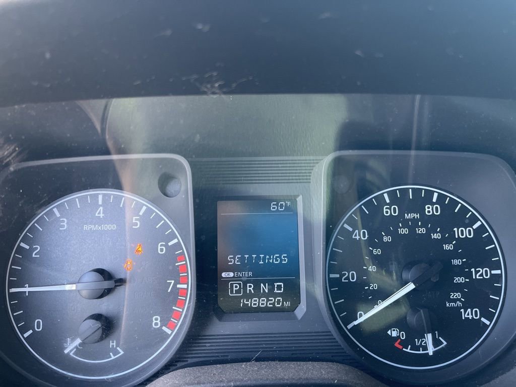 Used 2017 Nissan Titan S image 15