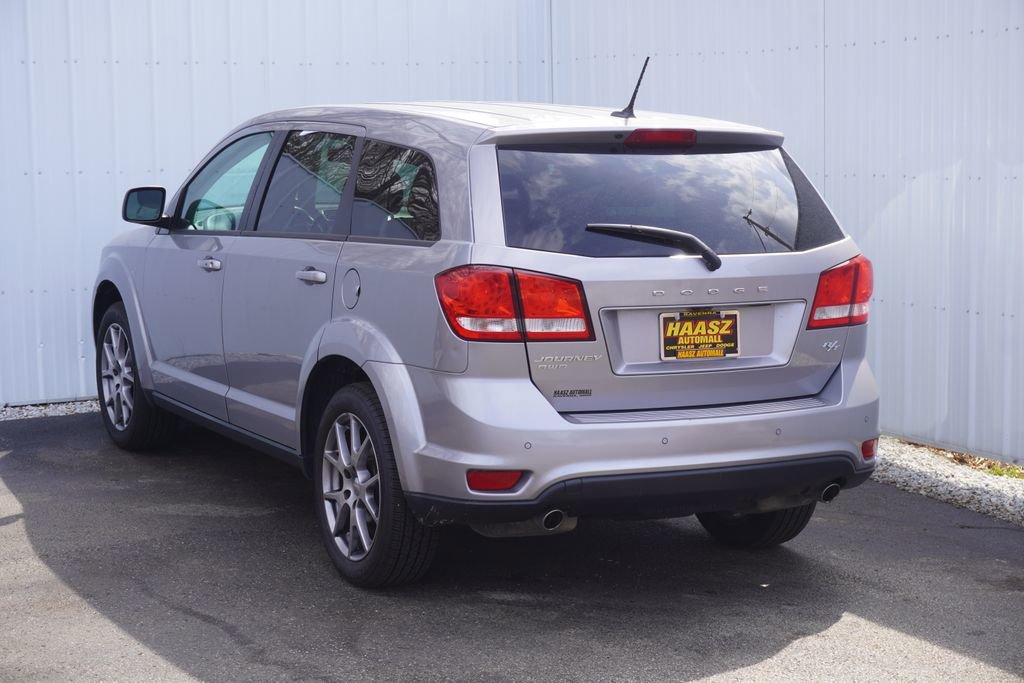 Used 2015 Dodge Journey R/T w/ Flexible Seating Group image 4