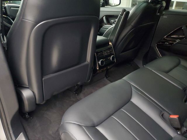 Certified 2024 Land Rover Range Rover Sport SE image 11