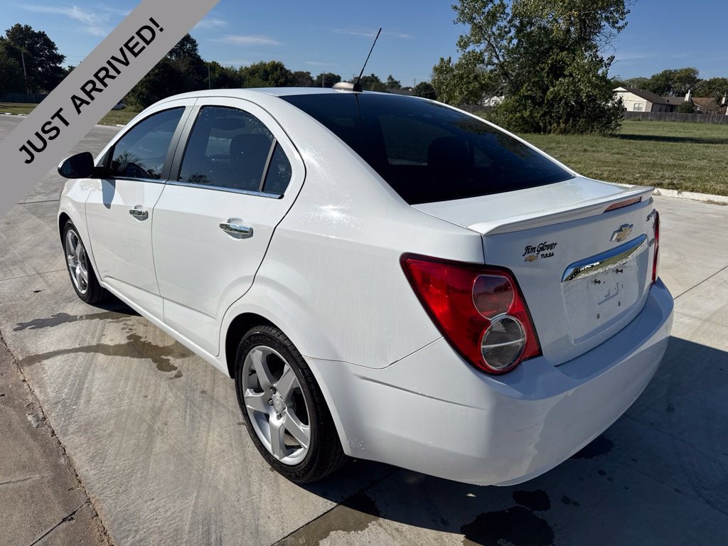 Used 2015 Chevrolet Sonic LTZ FWD image 7
