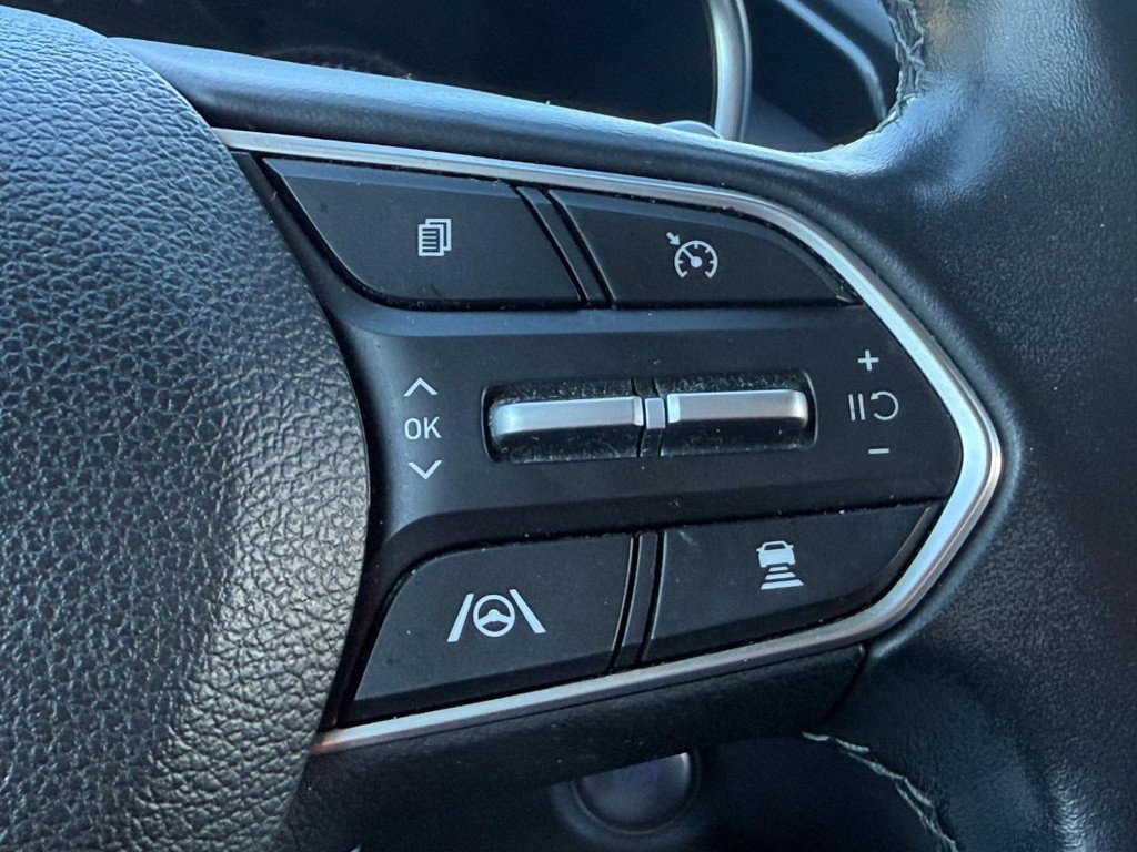 Used 2023 Hyundai Santa Fe SEL image 14