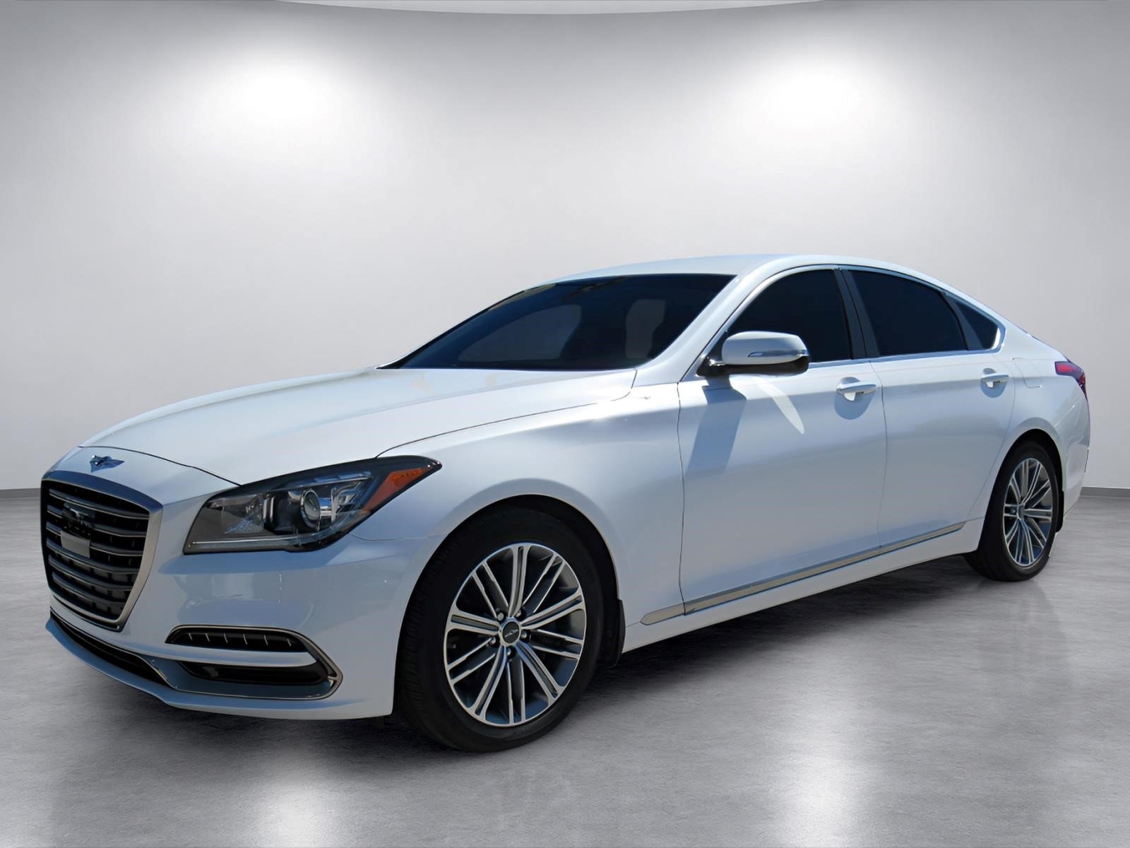 Used 2020 Genesis G80 3.8 RWD image 3