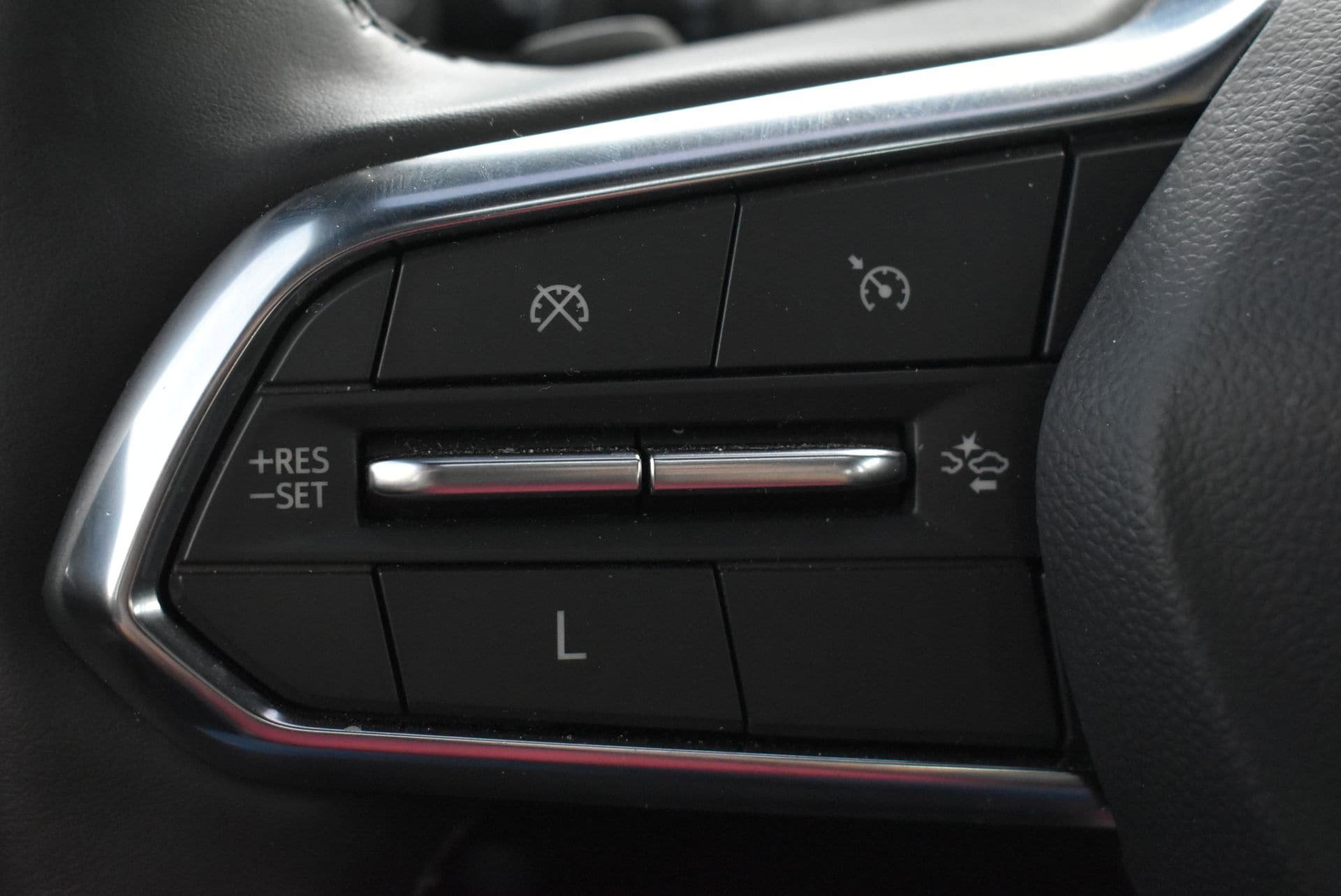 Used 2025 Chevrolet Equinox LT w/ Midnight Edition AWD/4WD image 21