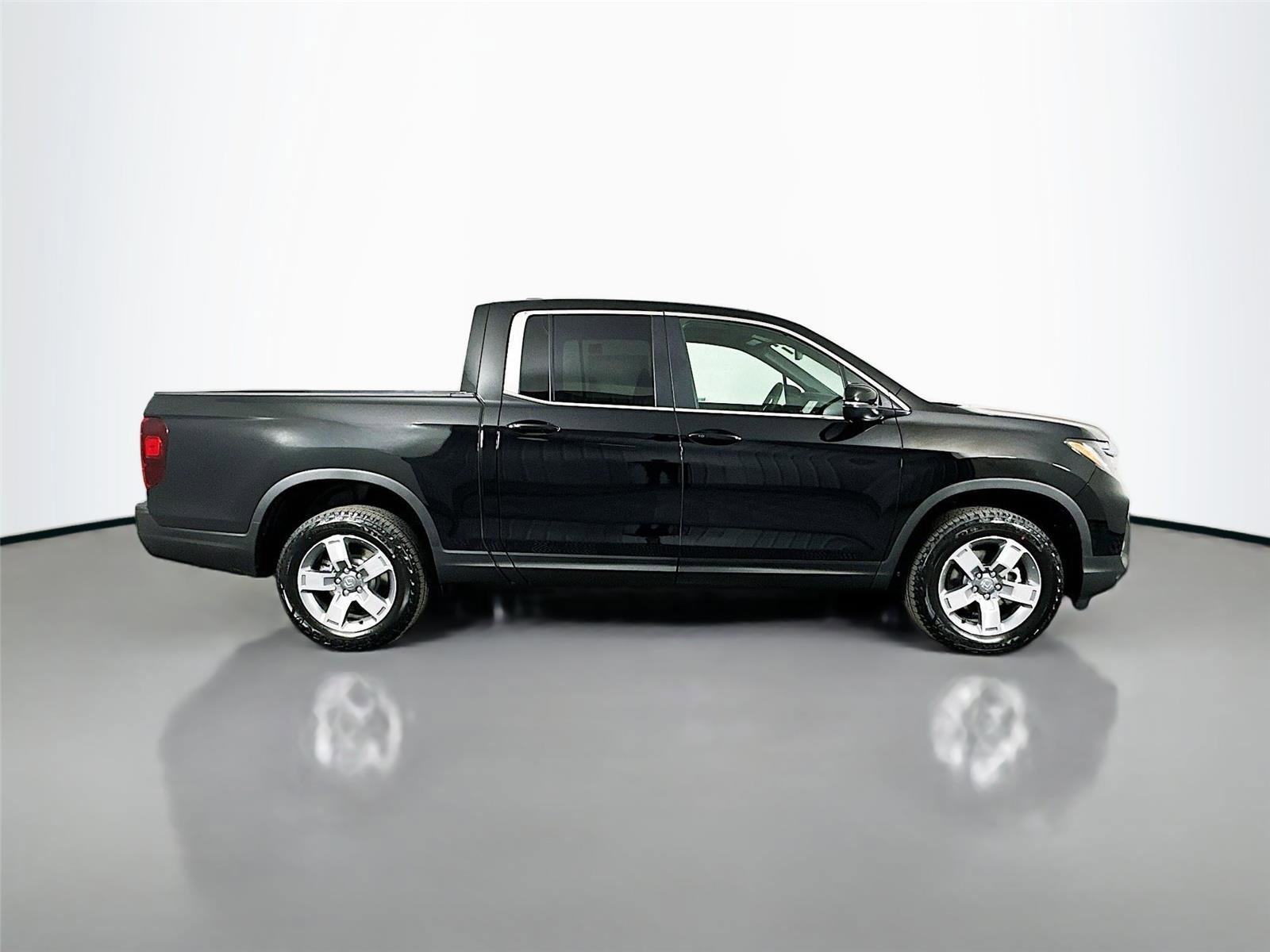 New 2026 Honda Ridgeline RTL image 18