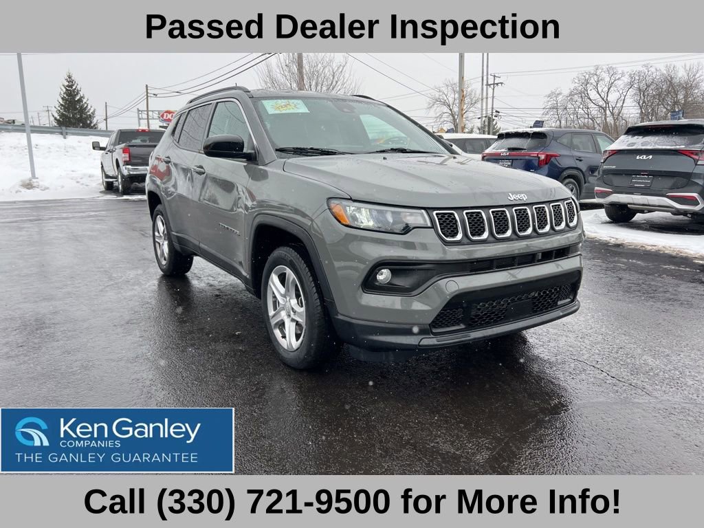 Used 2023 Jeep Compass Latitude image 5
