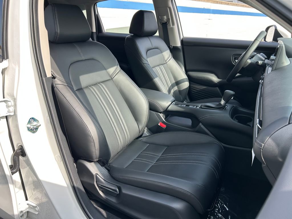 Certified 2026 Honda HR-V EX-L image 24