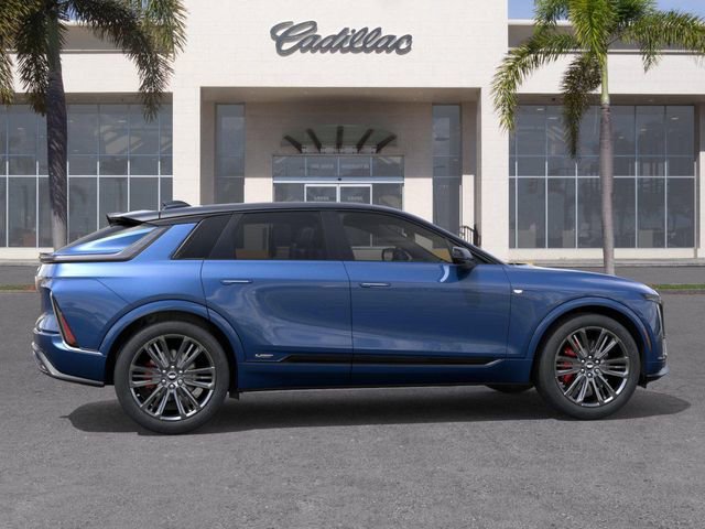 New 2026 Cadillac Lyriq V w/ LPO, Floor Liner Package AWD/4WD image 5