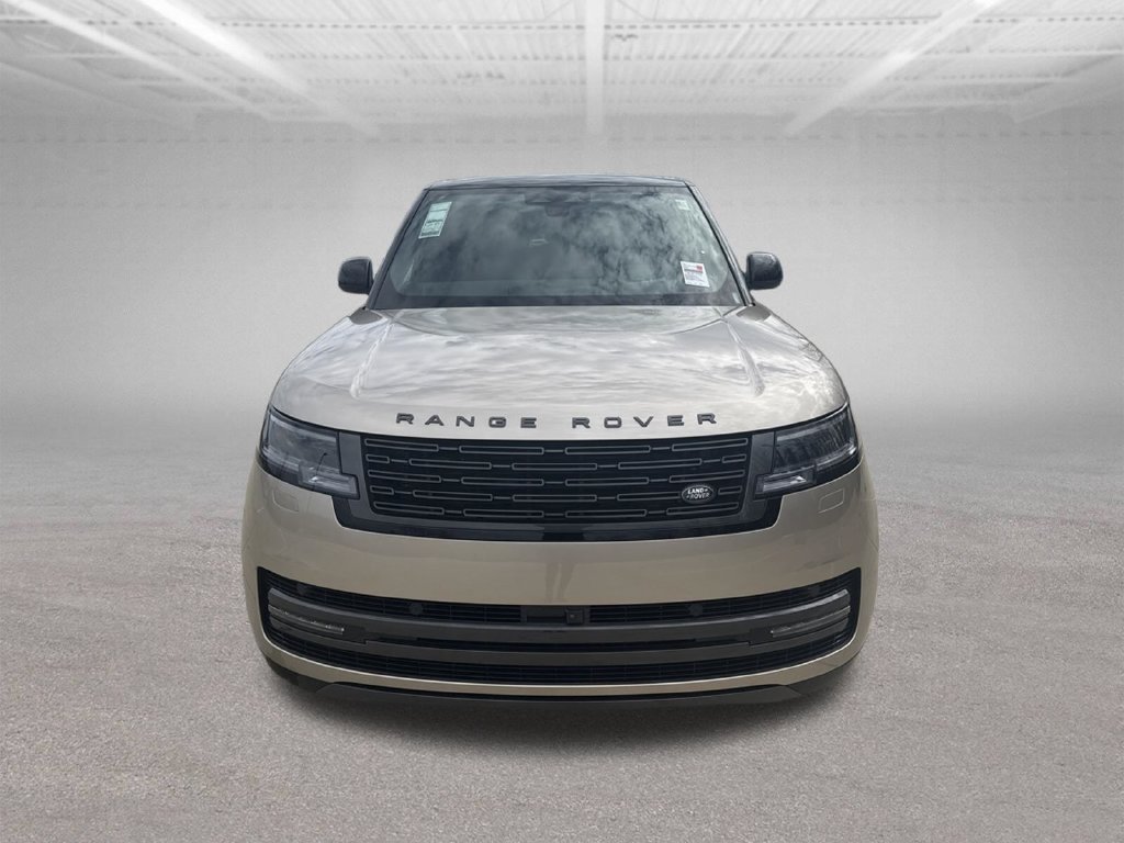 New 2026 Land Rover Range Rover Long Wheelbase SE AWD/4WD image 4