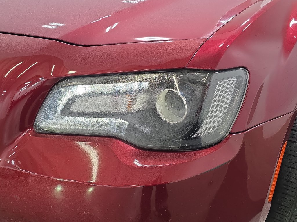 Used 2018 Chrysler 300 Touring w/ Sport Appearance Package RWD image 28