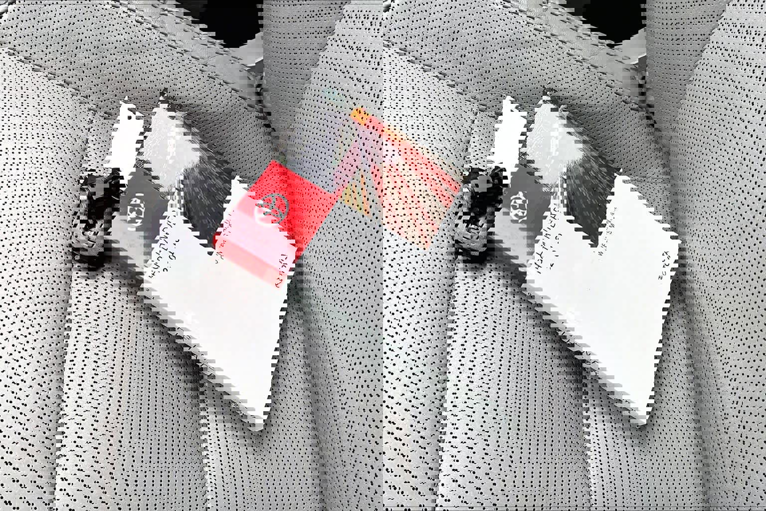 Certified 2016 Toyota Highlander Limited Platinum image 14