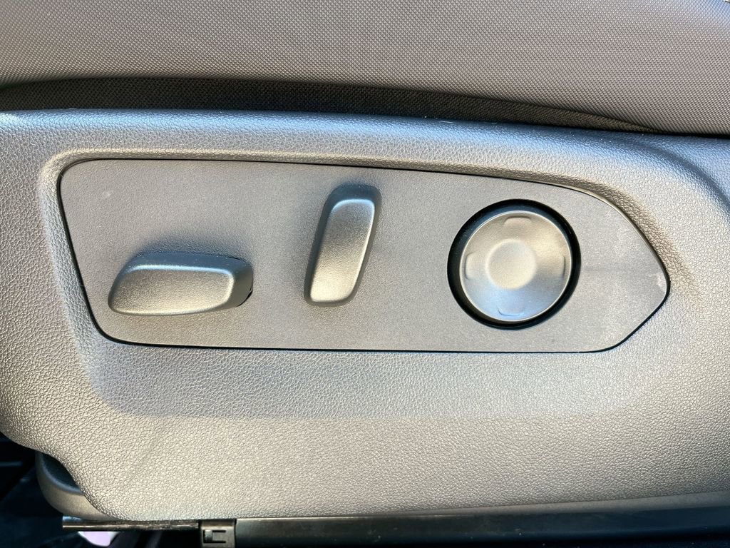 New 2025 GMC Hummer EV 2X w/ Extreme Off-Road Package image 14