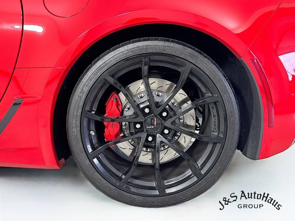 Used 2017 Chevrolet Corvette Grand Sport RWD image 41