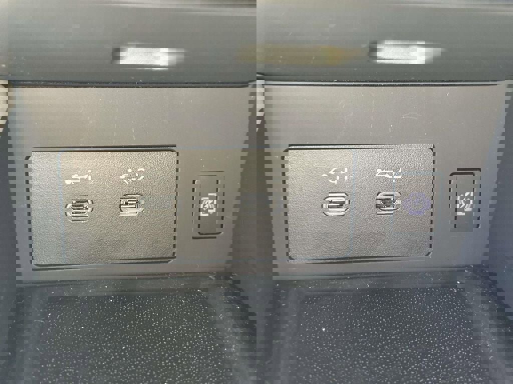 Used 2026 INFINITI QX60 Luxe w/ Family Package image 28