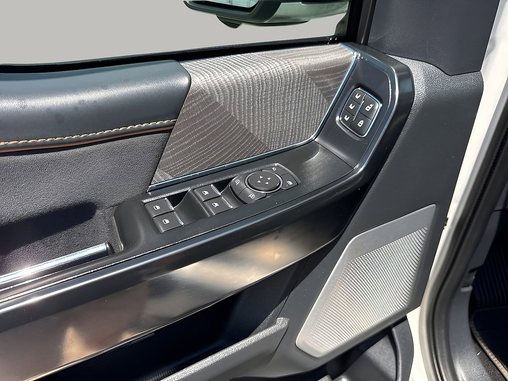 Used 2021 Ford F150 Platinum w/ Equipment Group 701A High image 15