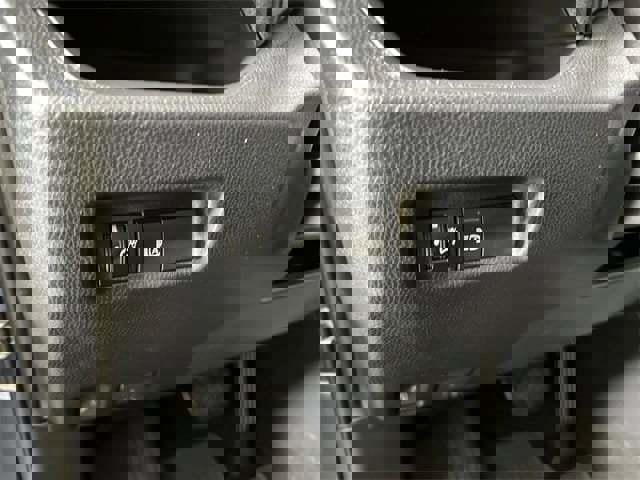 Used 2021 Toyota RAV4 LE image 18