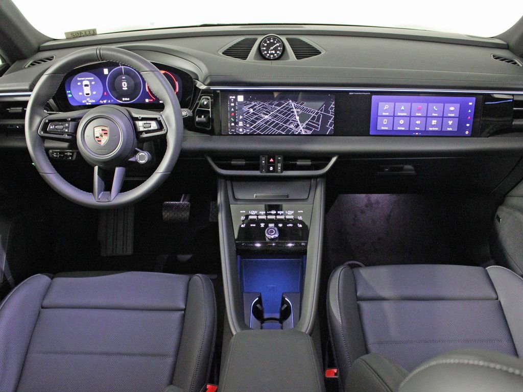 Certified 2025 Porsche Macan 4 Electric image 21