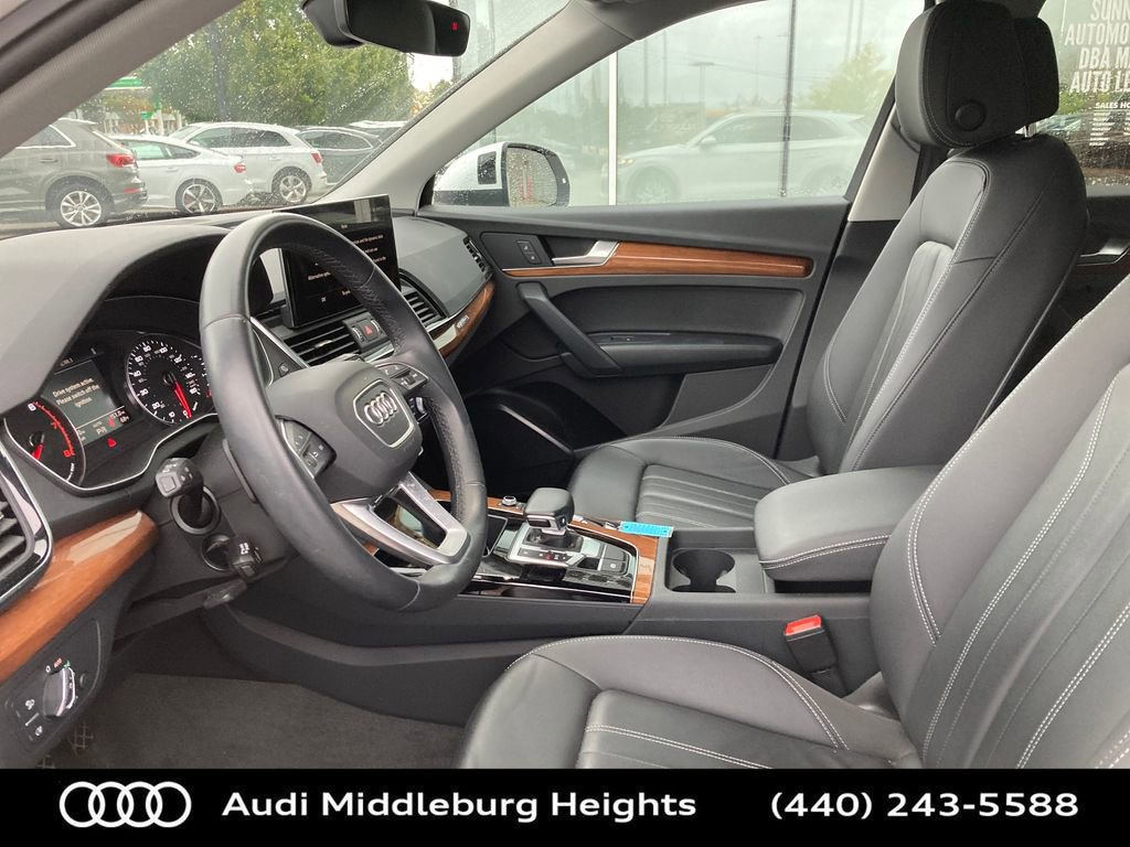 Certified 2023 Audi Q5 2.0T Premium w/ Convenience Package image 12