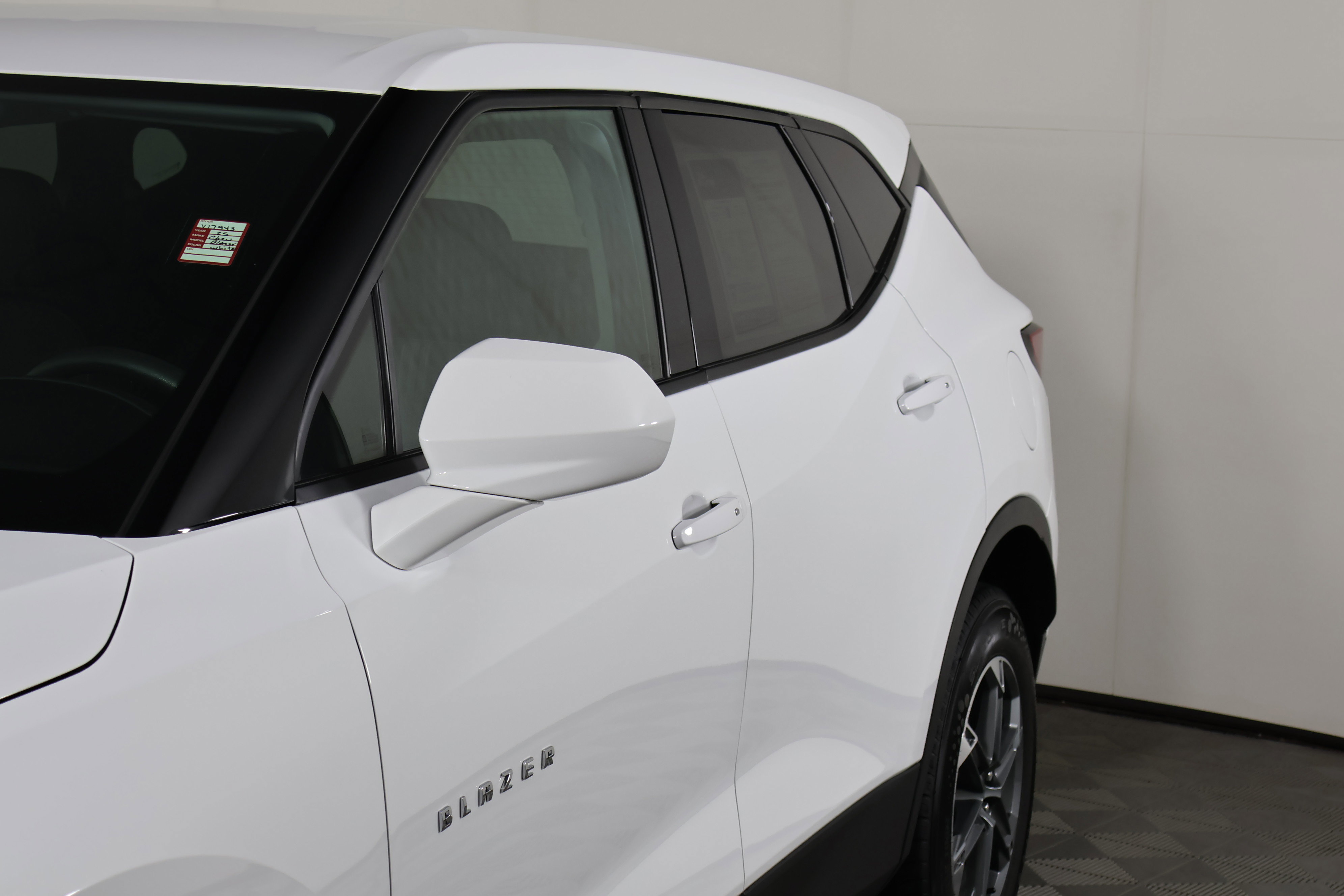 Used 2025 Chevrolet Blazer LT image 13