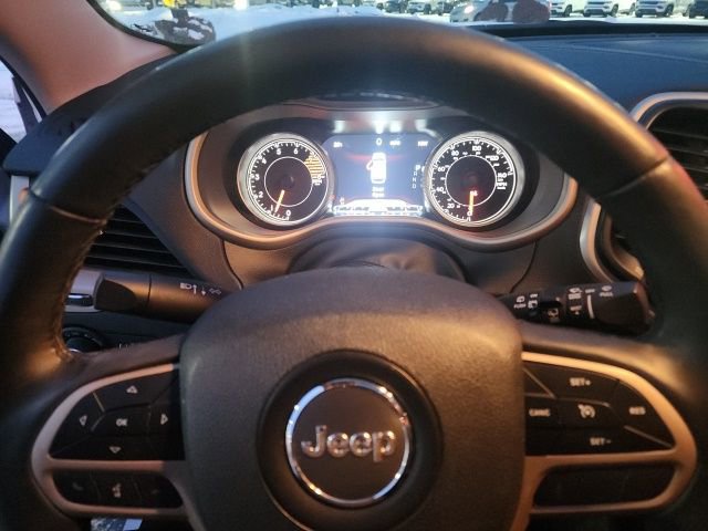 Used 2018 Jeep Cherokee Limited w/ Trailer Tow Group image 6