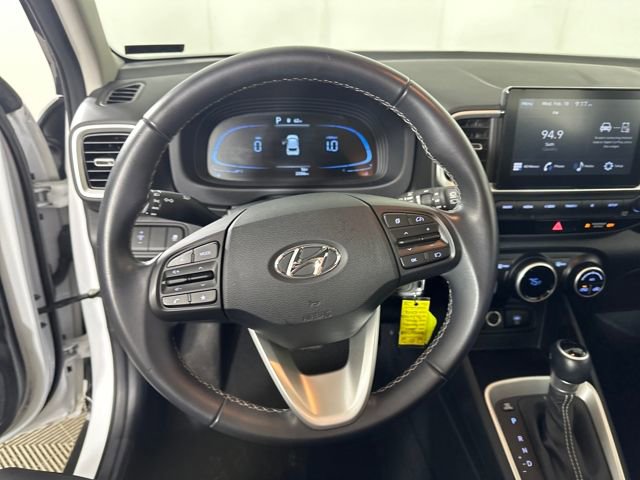 Certified 2023 Hyundai Venue SEL image 14