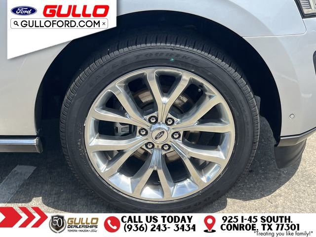 Used 2018 Ford Expedition Max Limited w/ Equipment Group 302A RWD image 31
