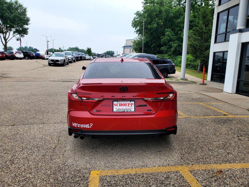 Used 2025 Toyota Camry SE FWD image 6