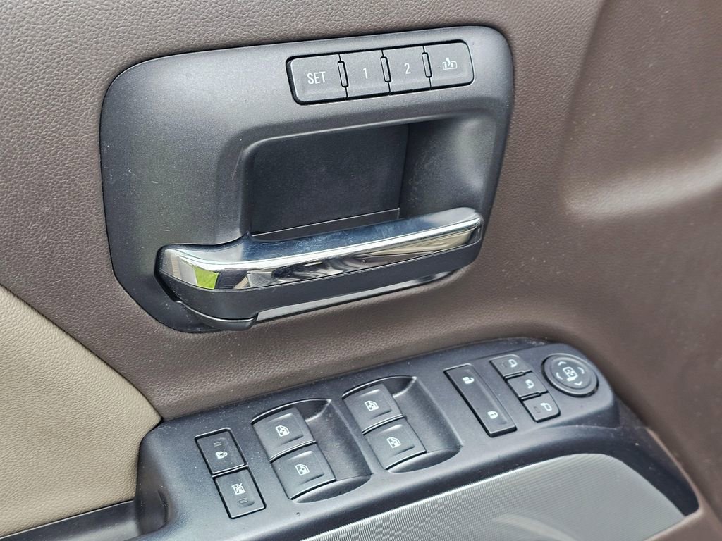 Used 2018 Chevrolet Silverado 3500 LTZ AWD/4WD image 21