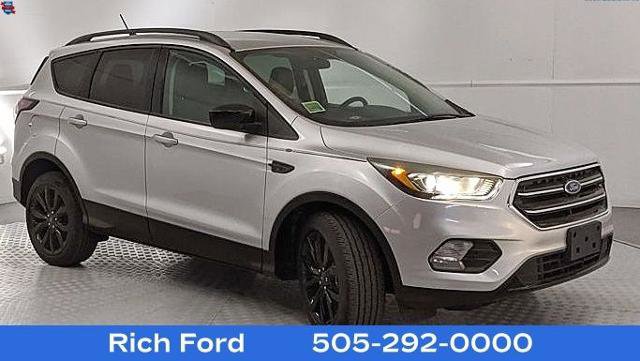 Certified 2018 Ford Escape SE w/ SE Sport Appearance Package image 1
