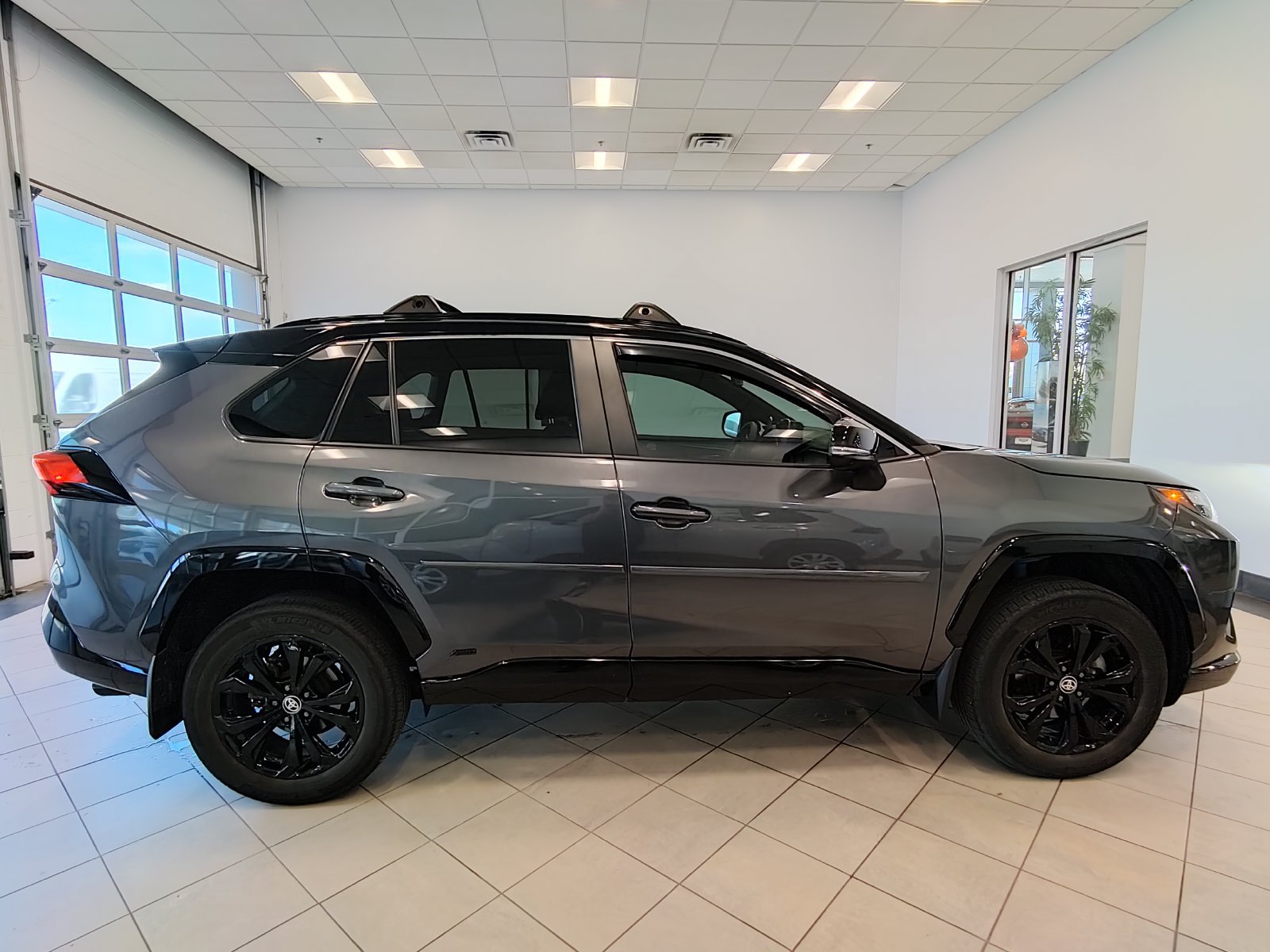 Used 2024 Toyota RAV4 XSE w/ Weather Package AWD/4WD image 2